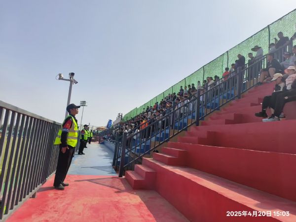 中乙足球赛泰安赛区安保执勤